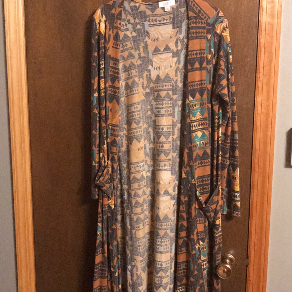 LuLaRoe Sarah